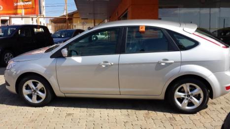 FORD Focus Hatch 1.6 4P GLX FLEX, Foto 2