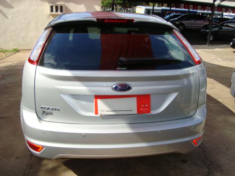 FORD Focus Hatch 1.6 4P GLX, Foto 4