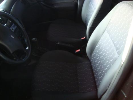 FORD Focus Hatch 1.6 4P GLX, Foto 3