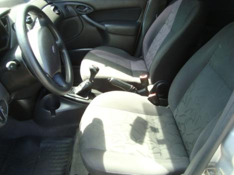 FORD Focus Hatch 1.6 4P, Foto 3