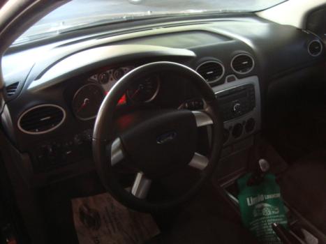 FORD Focus Hatch 1.6 4P GLX FLEX, Foto 3