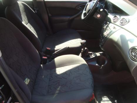 FORD Focus Hatch 1.6 4P GL, Foto 3
