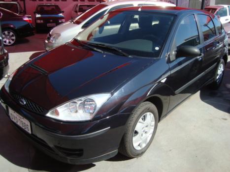 FORD Focus Hatch 1.6 4P GL, Foto 1