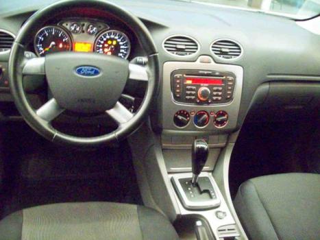 FORD Focus Hatch 2.0 16V 4P GLX FLEX, Foto 4