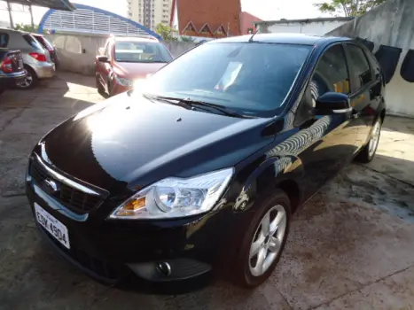 FORD Focus Hatch 2.0 16V 4P GLX FLEX, Foto 3