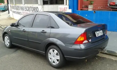 FORD Focus Sedan 1.6 4P GLX FLEX, Foto 3