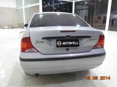 FORD Focus Sedan 2.0 16V 4P GLX FLEX, Foto 2