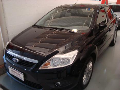 FORD Focus Sedan 2.0 16V 4P, Foto 1