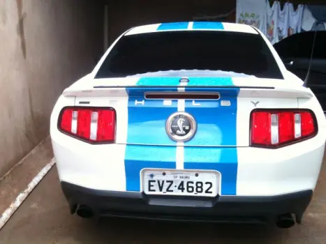 FORD Mustang 5.4 V8 32V SHELBY GT 500 COUP�, Foto 2