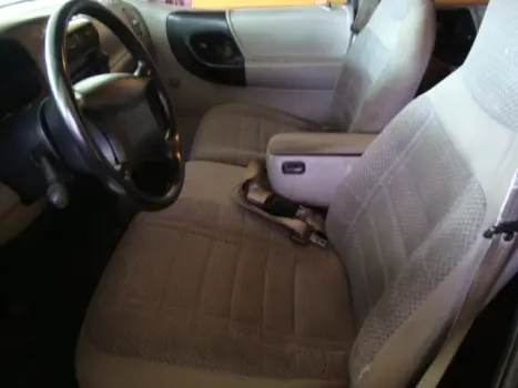 FORD Ranger 2.5 16V XLT CABINE DUPLA, Foto 3