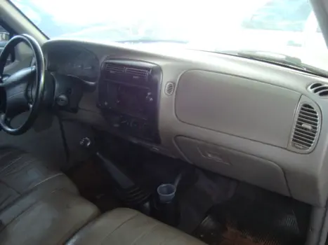 FORD Ranger 2.5 16V XL CABINE DUPLA, Foto 3