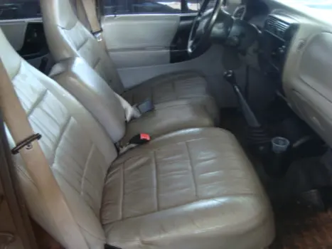 FORD Ranger 2.5 16V XL CABINE DUPLA, Foto 2