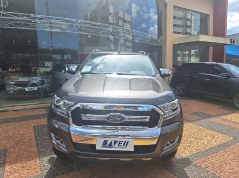 FORD Ranger 3.2 20V CABINE DUPLA 4X4 LIMITED AUTOM�TICO, Foto 9
