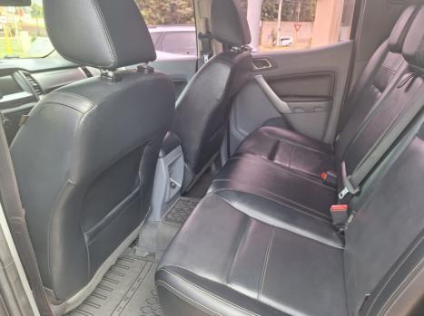 FORD Ranger 3.2 20V CABINE DUPLA 4X4 LIMITED AUTOM�TICO, Foto 13