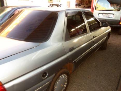 FORD Verona GLI 1.8 4P, Foto 2