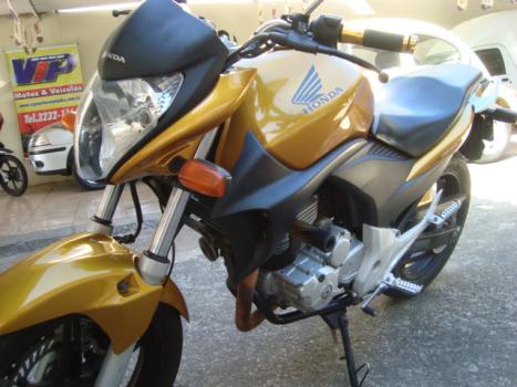 HONDA CB 300 R, Foto 2