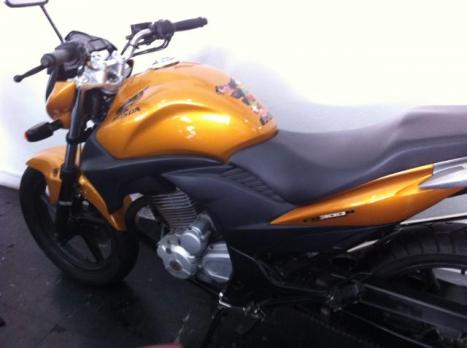 HONDA CB 300 R, Foto 1