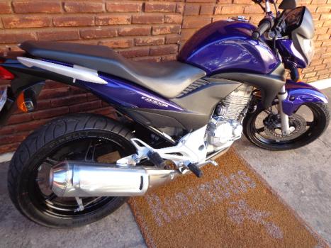 HONDA CB 300 R, Foto 3