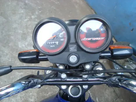 HONDA CG 125 FAN ES, Foto 3