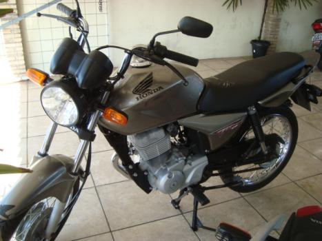 HONDA CG 150 TITAN ES, Foto 2