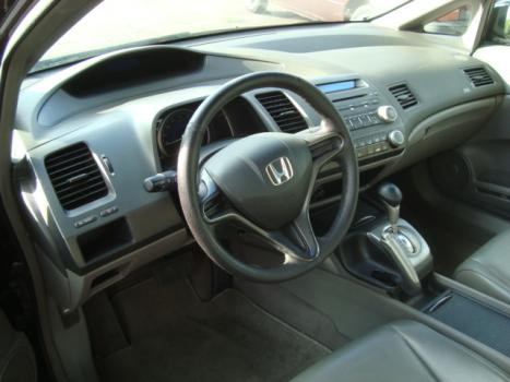 HONDA Civic 1.8 16V 4P LXS, Foto 4