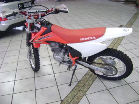 HONDA CRF 230 F, Foto 2