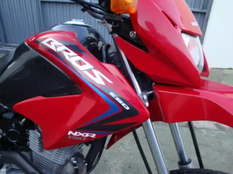 HONDA NXR Bros 150 ESD MIX, Foto 4