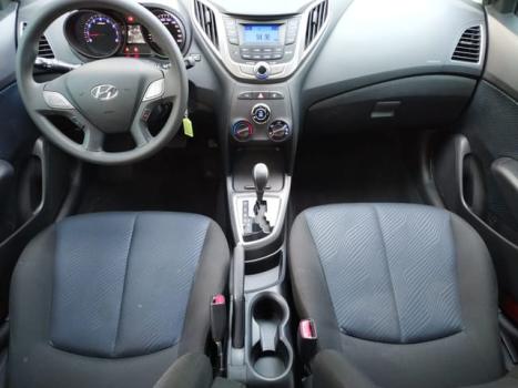 HYUNDAI HB 20 1.6 16V 4P COMFORT PLUS FLEX AUTOM�TICO, Foto 3