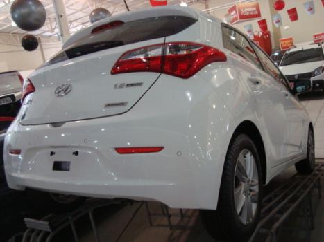 HYUNDAI HB 20 Hatch 1.6 16V 4P FLEX COMFORT PREMIUM, Foto 2
