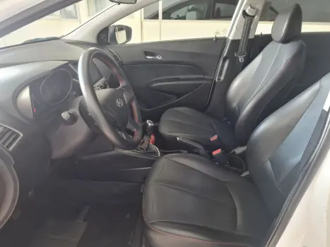 HYUNDAI HB 20 Hatch 1.6 16V 4P COMFORT FLEX COPA DO MUNDO, Foto 4