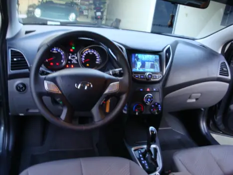 HYUNDAI HB 20 Sedan 1.6 16V 4P FLEX PREMIUM, Foto 4