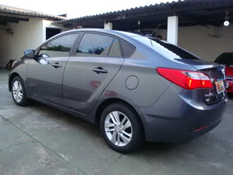 HYUNDAI HB 20 Sedan 1.6 16V 4P FLEX PREMIUM, Foto 2