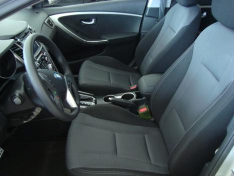 HYUNDAI I30 1.8 16V 4P, Foto 3