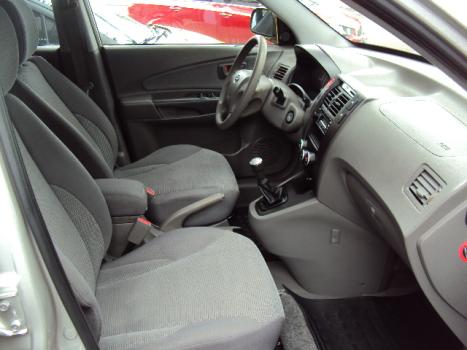 HYUNDAI Tucson 2.0 16V 4P GL, Foto 2