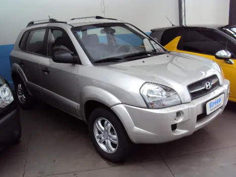 HYUNDAI Tucson 2.0 16V 4P GL, Foto 3