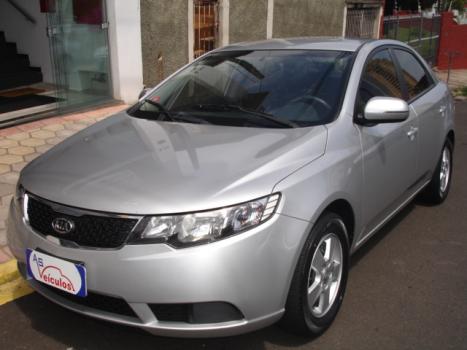 KIA Cerato Sedan 1.6 16V 4P EX, Foto 1