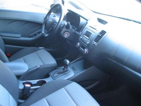 KIA Cerato Sedan 1.6 16V 4P EX, Foto 3