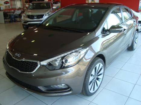 KIA Cerato Sedan 1.6 16V 4P EX, Foto 1