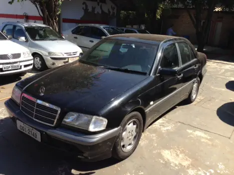MERCEDES-BENZ C 180 1.8 16V 4P CGI CLASSIC AUTOM�TICO, Foto 2