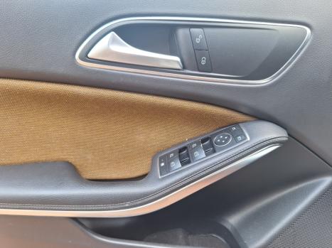 MERCEDES-BENZ GLA 200 1.6 16V 4P FLEX CGI STYLE TURBO AUTOM�TICO, Foto 11