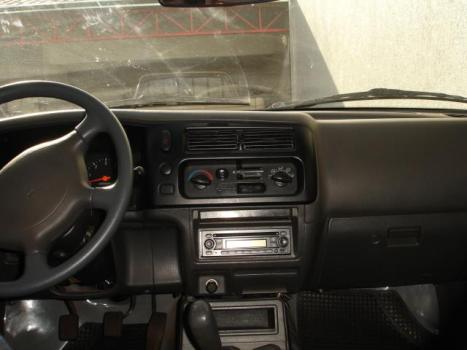 MITSUBISHI L 200 2.5 GLS 4X4 OUTDOOR CABINE DUPLA, Foto 4