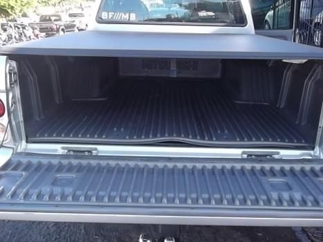 MITSUBISHI L 200 2.5 SPORT HPE 4X4 CABINE DUPLA TURBO INTECOOLER, Foto 4