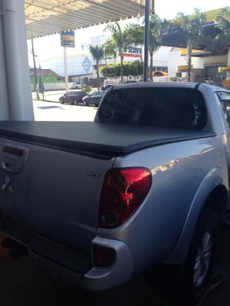 MITSUBISHI L 200 3.2 16V XB 4X4 TRITON CABINE DUPLA, Foto 2