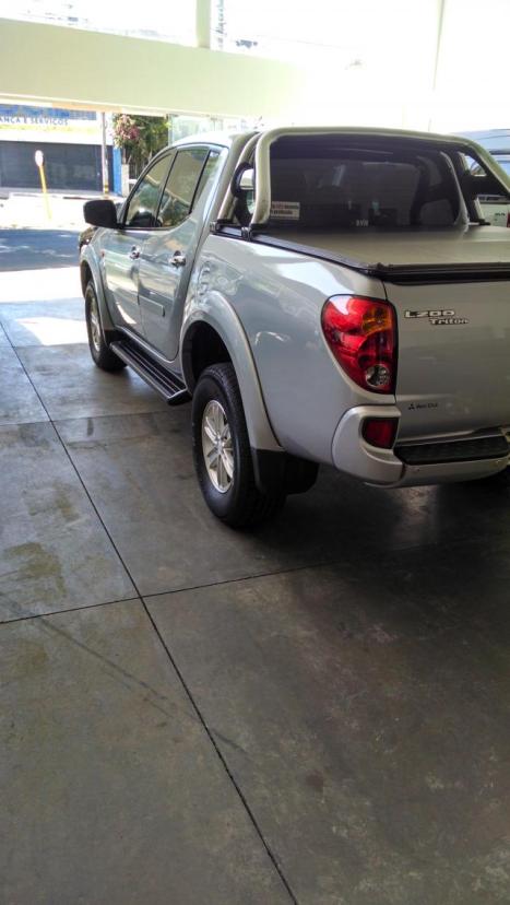 MITSUBISHI L 200 3.2 16V 4X4 TRITON HPE CABINE DUPLA, Foto 1