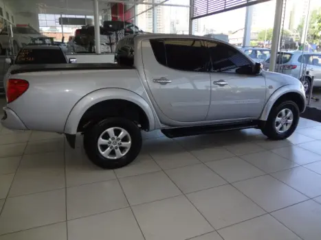 MITSUBISHI L 200 3.2 16V 4X4 TRITON HPE CABINE DUPLA, Foto 1