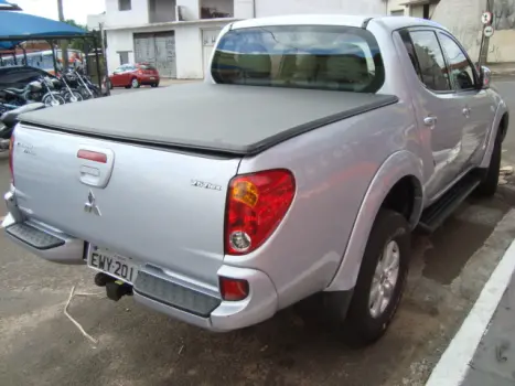 MITSUBISHI L 200 3.5 V6 24V FLEX TRITON CABINE DUPLA, Foto 4