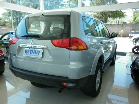 MITSUBISHI Pajero Dakar 3.2 16V 4P 4X4 TURBO DIESEL INTERCOOLER AUTOM�TICO, Foto 3