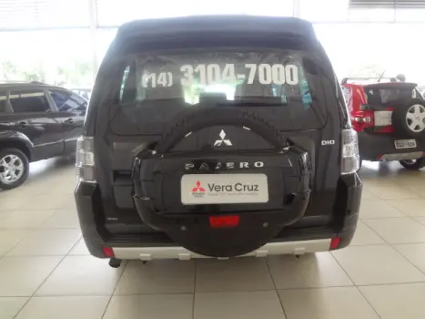 MITSUBISHI Pajero Full 3.2 16V 4P HPE 4X4 TURBO DIESEL AUTOM�TICO, Foto 2