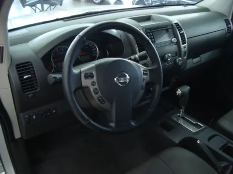 NISSAN Frontier 2.5 AX TURBO DIESEL CABINE DUPLA, Foto 3