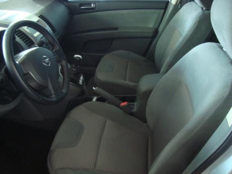 NISSAN Sentra 2.0 16V 4P S, Foto 2